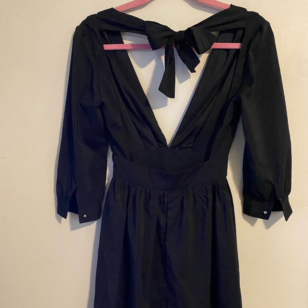 TOBI Xs v neck open back black dress
